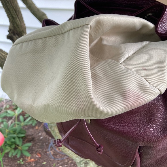 Valentina Italian Leather Backpack - Picture 5 of 16